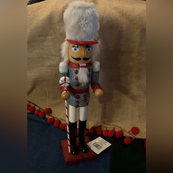 Ashland Other - Fabulous Glittery Nutcracker